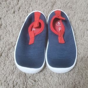 Toddler water shoes